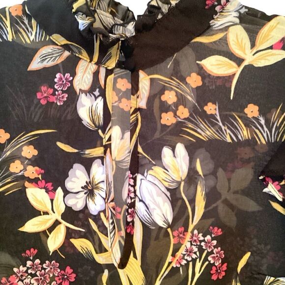 Willow & Clay Women’s Sheer Long Sleeve Ruffled Blouse Size Small - Picture 3 of 7